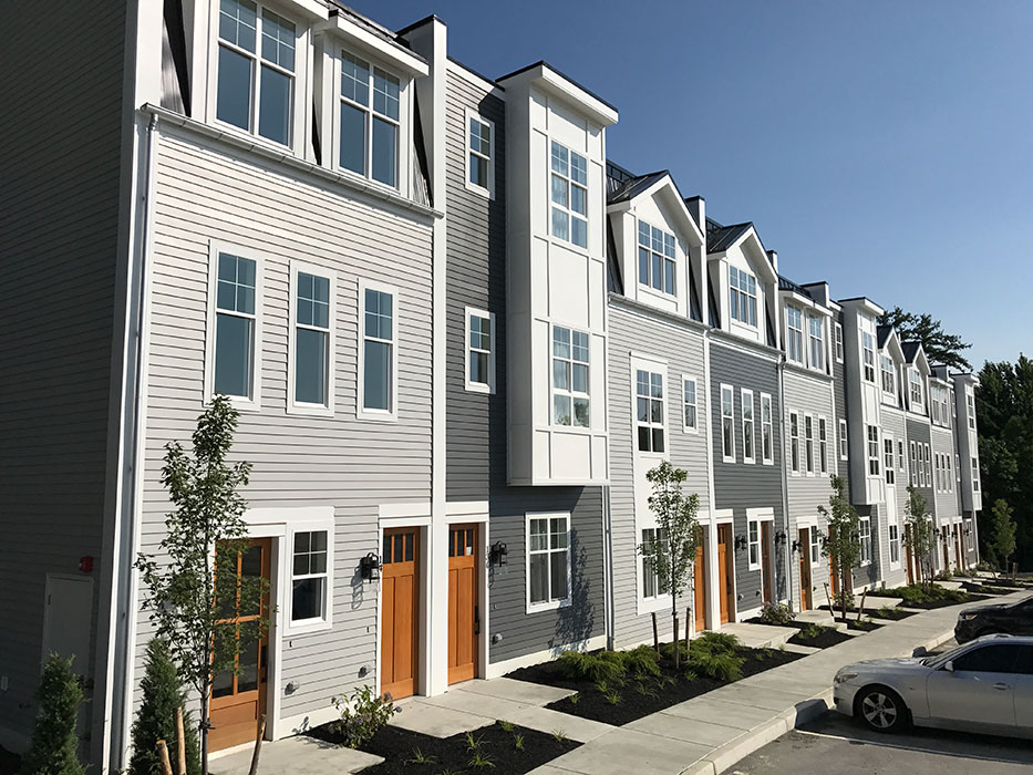 4779 South Park Avenue, #3